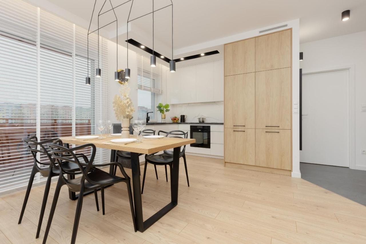Loft Apartment With Parking In Warsaw By Noclegi Renters Buitenkant foto